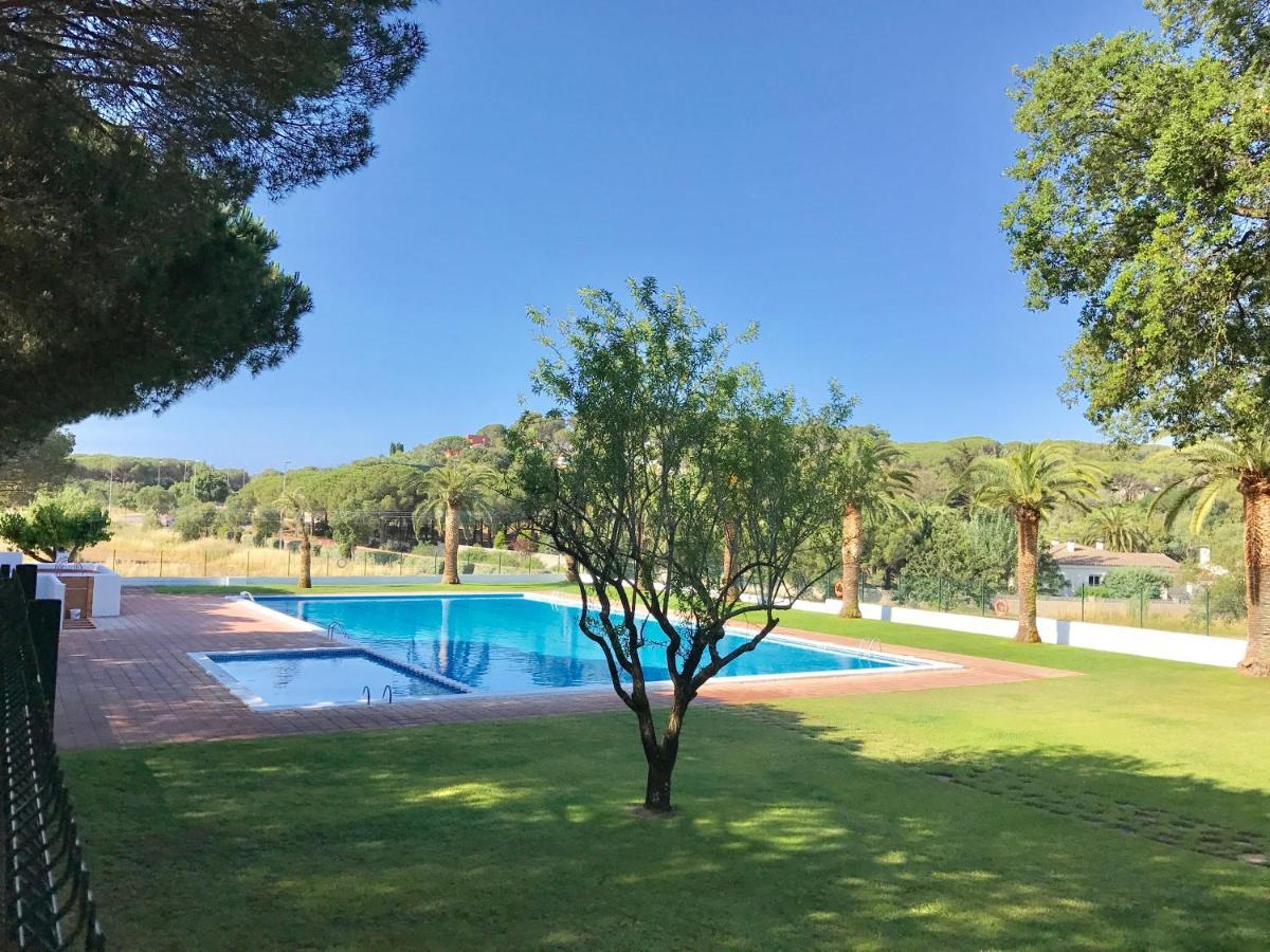 Greenchalets Costa Brava ปาลามอส ภายนอก รูปภาพ